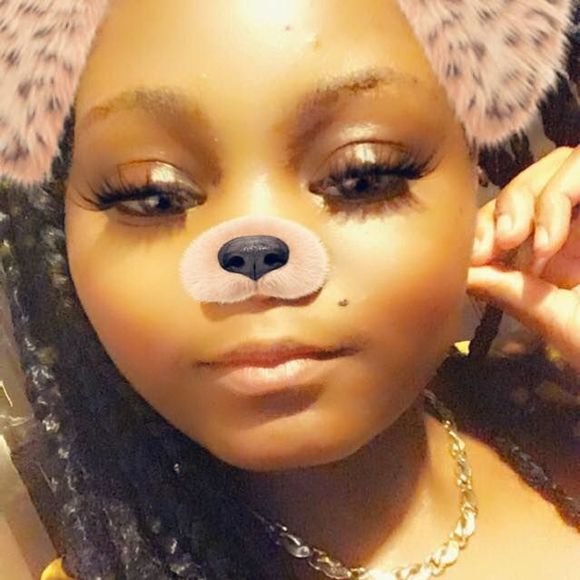 Meet your Posher, Bianca - Picture 1 of 1